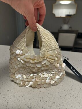 Lulus Alaiza Cream Beaded Shell Handbag NEW